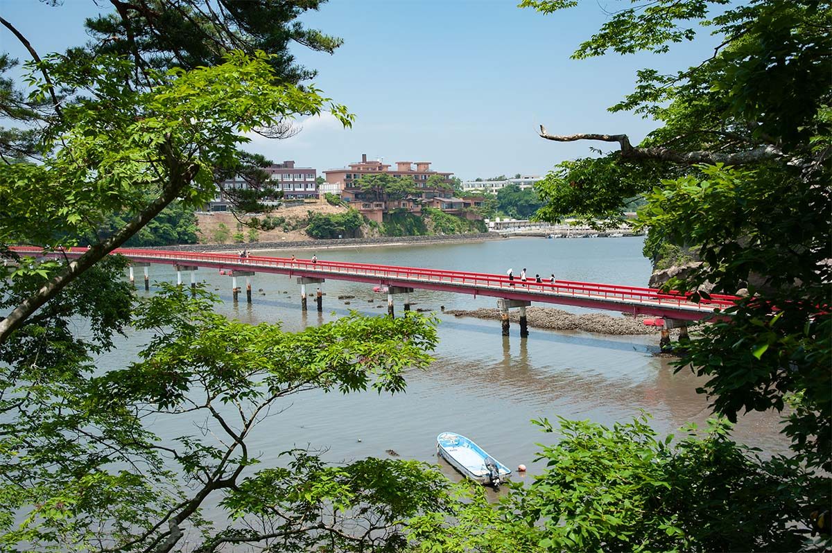 The bridge to Fukuurajima island in Matsushima