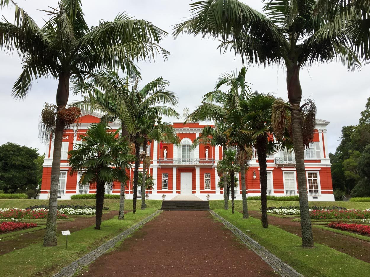 Palácio de Sant 'Ana José do Canto Garden in Ponta Delgada - Sao Miguel itinerary